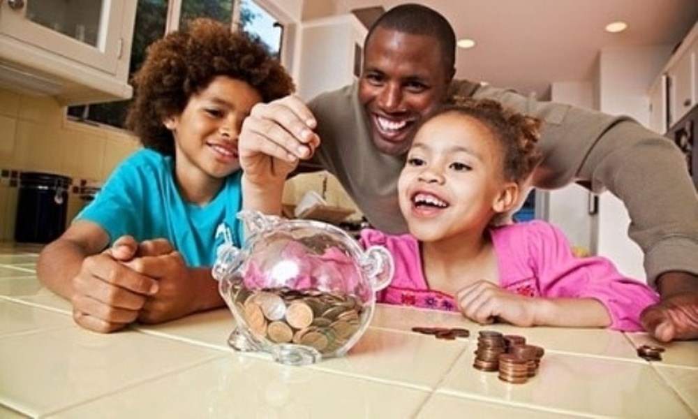 Dạy con cách quản lý tiền