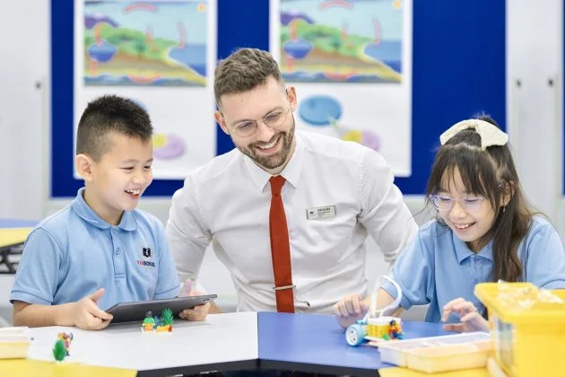 Học sinh ôn luyện tiếng Anh chuẩn bị thi vào Vinschool